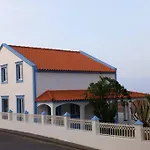 Oceanview Sunset Retreat *