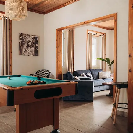 Oceanview Sunset Retreat 度假居 *