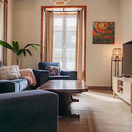 בית נופש Oceanview Sunset Retreat *