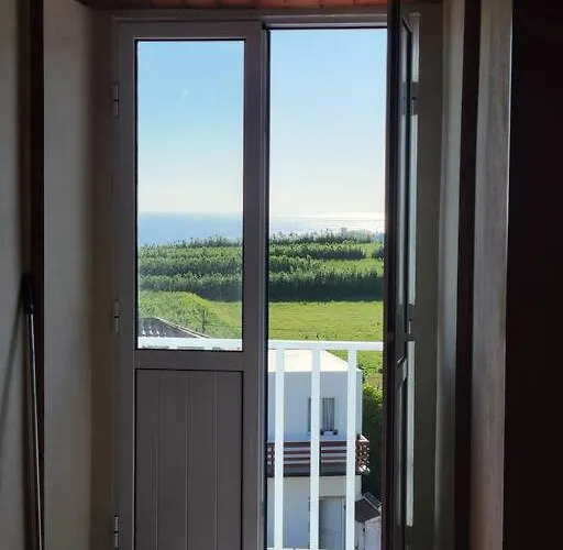 Oceanview Sunset Retreat 度假居