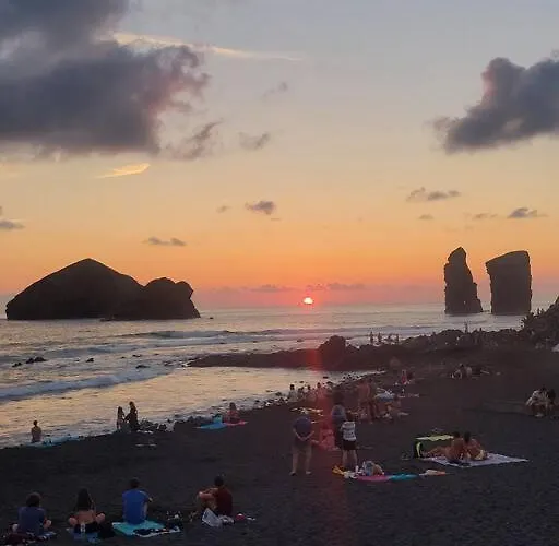 Oceanview Sunset Retreat 度假居 *