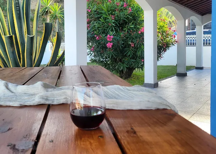 Oceanview Sunset Retreat Holiday home *