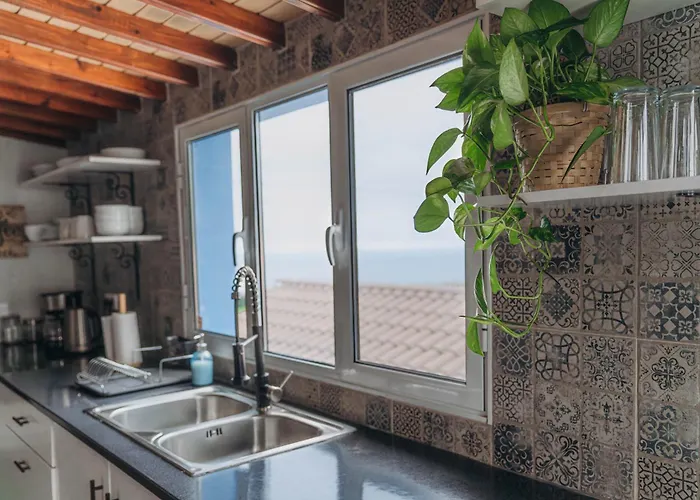 Holiday home Oceanview Sunset Retreat *